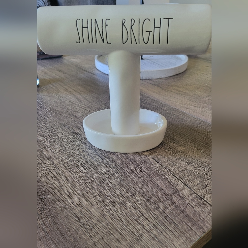 NWT Rae Dunn Jewlery Holder
